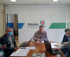 O secretário de Estado da Saúde Beto Preto participou de uma videoconferência nesta quinta-feira (16) com os integrantes da Comissão Externa de Enfrentamento da Pandemia da Covid-19 da Câmara dos Deputados. Participaram o ministro interino da Saúde, Eduardo Pazuello, e a bancada federal do Paraná para discutir a situação pandemia. Foto:  Antonio Américo/SESA