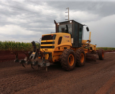 Obras do contorno viário de Palotina que terá extensão de cerca de 16 km e está sendo construído para desviar o trânsito de caminhões do centro da cidade.Foto: Geraldo Bubniak/AEN