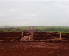Obras do contorno viário de Palotina que terá extensão de cerca de 16 km e está sendo construído para desviar o trânsito de caminhões do centro da cidade.Foto: Geraldo Bubniak/AEN