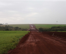 Obras do contorno viário de Palotina que terá extensão de cerca de 16 km e está sendo construído para desviar o trânsito de caminhões do centro da cidade.Foto: Geraldo Bubniak/AEN