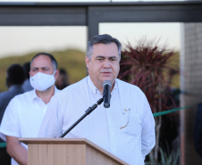 Foi inaugurada nesta quarta-feira (22) a primeira etapa do Cancer Center de Guarapuava, na região central do Estado. O prédio abriga a ala de quimioterapia e o Instituto para a Pesquisa do Câncer (IPEC), um dos maiores centros de pesquisa genômica do País.

 22/07/2020 -  Foto: Geraldo Bubniak/AEN
