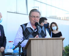 Foi inaugurada nesta quarta-feira (22) a primeira etapa do Cancer Center de Guarapuava, na região central do Estado. O prédio abriga a ala de quimioterapia e o Instituto para a Pesquisa do Câncer (IPEC), um dos maiores centros de pesquisa genômica do País.

 22/07/2020 -  Foto: Geraldo Bubniak/AEN