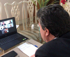 Live debate conservação das florestas paranaenses
. Foto:SEDEST