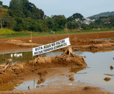 Estiagem no Paraná pode perdurar até fevereiro do ano que vem. 
