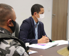 A Secretaria da Segurança Pública promoveu, nesta segunda-feira (10/08), a assinatura de um termo de cooperação técnica mútua entre o Batalhão de Operações Especiais (BOPE) e a Prefeitura Municipal de Piraquara