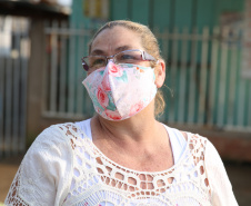 O Governador Carlos Massa Ratinho Junior autotiza nesta sexta-feira (14/08),  a ordem de servico para pavimentacao asfaltica no bairro Estados  em Fazenda Rio Grande acompanhado do secretário de Desenvolvimento Urbano, Joao Carlos Ortega. Sra Cleilia, moradora mais antiga do bairro. Fazenda Rio Grande, 13/08/2020 - Foto: Geraldo Bubniak/AEN