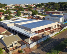 Um dos grandes produtores de alimentos do Paraná, o município de Umuarama, na região Noroeste, trabalha para fechar todo o ciclo que envolve a alimentação, desde o apoio ao plantio até a garantia da segurança alimentar de cada um de seus 112 mil habitantes. Dentro deste processo, uma engrenagem importante está em construção: o Restaurante Popular de Umuarama tem a previsão de servir, a partir do ano que vem, até mil refeições diariamente, a um baixo custo.