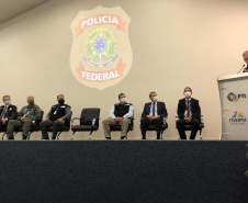 O secretário estadual da Segurança Pública, Romulo Marinho Soares, participou nesta segunda-feira (24), no Parque Tecnológico de Itaipu, em Foz do Iguaçu, junto com o ministro da Justiça e Segurança Pública, André Mendonça, da divulgação do balanço da 22ª fase da Operação Nova Aliança. Foto:SESP