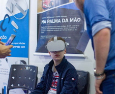 Incubadora do Tecpar recebe empresa de tecnologia educacional. 