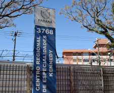 O secretário de Estado de Saúde, Beto Preto, vistoriou nesta quarta-feira (26) a obra do antigo Centro Regional de Especialidades (CRE) da Avenida Kennedy. A reforma total do local terá como resultado um novo ambiente com instalações modernas para atender pacientes que necessitem de diferentes atendimentos na área da saúde. Foto: Américo Antonio/SESA