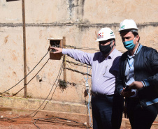O secretário de Estado de Saúde, Beto Preto, vistoriou nesta quarta-feira (26) a obra do antigo Centro Regional de Especialidades (CRE) da Avenida Kennedy. A reforma total do local terá como resultado um novo ambiente com instalações modernas para atender pacientes que necessitem de diferentes atendimentos na área da saúde. Foto: Américo Antonio/SESA