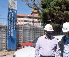 O secretário de Estado de Saúde, Beto Preto, vistoriou nesta quarta-feira (26) a obra do antigo Centro Regional de Especialidades (CRE) da Avenida Kennedy. A reforma total do local terá como resultado um novo ambiente com instalações modernas para atender pacientes que necessitem de diferentes atendimentos na área da saúde. Foto: Américo Antonio/SESA