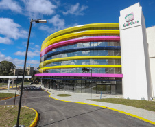 O governador Carlos Massa Ratinho Junior participou nesta terça-feira (01), em Curitiba, da inauguração do Erastinho, o primeiro hospital oncopediátrico do Sul do País. 