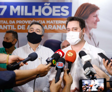 O Governo do Estado vai investir R$ 16,2 milhões na reforma e ampliação do Hospital da Providência, em Apucarana, no Vale do Ivaí. A ordem de serviço foi assinada nesta quarta-feira (02) pelo governador Carlos Massa Ratinho Junior em cerimônia na sede do complexo médico. A contrapartida do hospital é de R$ 853 mil. O prazo para a conclusão da obra é de 18 meses.