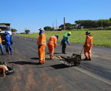 Obras do Contorno Sul de Maringa sao  11,8 km de extensão entre as PR-317 e a BR-376. Recuperacao emergencial do pavimento.  -  04/08/2020 -  Foto: Geraldo Bubniak/AEN