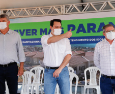 O 1º de outubro é o Dia do Idoso, data que busca fomentar a proteção e atenção com a população da terceira idade. No Paraná, as políticas públicas voltadas a este segmento ganham cada vez mais força. Nesta quinta-feira (01), o governador Carlos Massa Ratinho Junior entregou, em Jaguariaíva, nos Campos Gerais, o primeiro condomínio exclusivo para idosos do Estado.