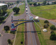 FEITO NO PARANA -  O Grupo Beeight há mais de duas décadas comercializa e vende moda