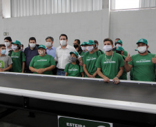 O governador também participou na inauguração do Ecoponto do bairro Cascavel Velho. Essa é uma unidade de triagem e processamento de materiais recicláveis, contemplada em um convênio da prefeitura de Cascavel com a Itaipu Binacional, que pretende descentralizar as atividades de reciclagem e proporcionar melhores condições aos trabalhadores organizados em cooperativas. O investimento foi de R$ 927 mil, sendo 75% custeado pela usina.