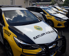 O Departamento de Estradas de Rodagem do Paraná (DER/PR), entregou cinco novas viaturas à Polícia Rodoviária Estadual. A entrega foi terça-feira (27), durante cerimônia que comemorou os 56 anos de atividades do batalhão. Foto:DER