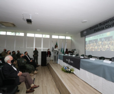 A Polícia Civil do Paraná comemora o aniversário de 30 anos do seu grupo de elite, o Tático Integrado de Grupos de Repressão Especial (Tigre). 

O aniversário foi comemorado em solenidade com a presença do vice-governador Darci Piana, do secretário da Segurança Pública do Paraná, Romulo Marinho Soares, e do delegado-geral da Polícia Civil, Silvio Jacob Rockembach. O evento foi na Escola Superior da Polícia Civil, em Curitiba. Foto:Camila Tonett