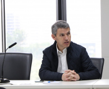A Coordenação da Região Metropolitana de Curitiba (Comec) recebe nesta semana dez residentes em Arquitetura e Urbanismo e Engenharia Civil. Eles são provenientes do Programa de Residência Técnica em Projetos e Obras Públicas (Pestec POP 2020), lançado pelo Governo do Estado em abril deste ano. Foto:Comec