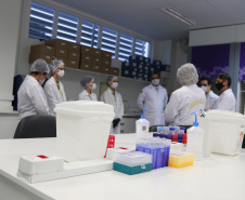 Equipamento amplia a capacidade prática de exames de DNA do Laboratório de Genética Molecular Forense e foi doado pela Secretaria Nacional da Segurança Pública do Ministério da Justiça.
Foto: SESP PREquipamento amplia a capacidade prática de exames de DNA do Laboratório de Genética Molecular Forense e foi doado pela Secretaria Nacional da Segurança Pública do Ministério da Justiça.
Foto: SESP PR