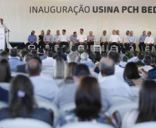 
O governador Carlos Massa Ratinho Junior participou nesta sexta-feira (06), ao lado presidente da República Jair Bolsonaro, da inauguração da Pequena Central Hidrelétrica (PCH) Bedim, em Renascença, na Região Sudoeste