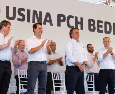 O governador Carlos Massa Ratinho Junior participou nesta sexta-feira (06), ao lado presidente da República Jair Bolsonaro, da inauguração da Pequena Central Hidrelétrica (PCH) Bedim, em Renascença, no Sudoeste do Paraná. 