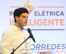 O governador Carlos Massa Ratinho Junior e o presidente da Copel, Daniel Pimentel Slaviero, apresentam nesta quarta-feira (18), em Palotina, no Oeste do Estado, uma chamada pública para a contratação de energia proveniente de autogeradores, na CVale em Palotina.  Daniel Pimentel Slaviero , Diretor Presidente da Copel Palotina, 18/11/2020 - Foto: Geraldo Bubniak/AEN