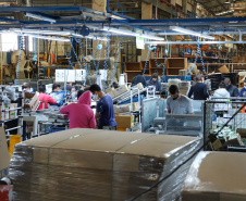 A produção industrial paranaense foi a que mais cresceu entre agosto e setembro no País, um avanço de 7,7%, de acordo com o Instituto Brasileiro de Geografia e Estatística (IBGE).  Foto: José Fernando Ogura/AEN