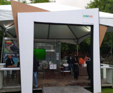 A Paraná Turismo representa o Estado do Paraná no São Paulo Boat Show 2020, maior feira náutica da América Latina e que visa também a promoção do turismo desse segmento. Promovido pelo Grupo Náutica, o Boat Show apresenta inovações e lançamentos do mercado náutico, incluindo embarcações como lanchas, veleiros, infláveis, motores, equipamentos e acessórios.
Foto: Paraná Turismo