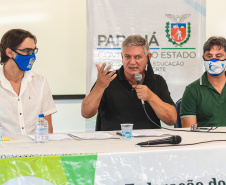A Superintendência estadual do Esporte e a Federação do Desporto Escolar do Paraná assinaram nesta quarta-feira (25) um termo de cooperação que irá potencializar o esporte escolar do Estado.
Foto: Superintendência do Esporte