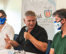 A Superintendência estadual do Esporte e a Federação do Desporto Escolar do Paraná assinaram nesta quarta-feira (25) um termo de cooperação que irá potencializar o esporte escolar do Estado.
Foto: Superintendência do Esporte