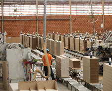 Paraná tem o maior crescimento industrial do País em outubro. Foto: Geraldo Bubniak/AEN