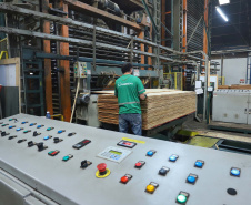 Paraná tem o maior crescimento industrial do País em outubro. Foto: José Fernando Ogura/AEN