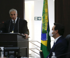 Durante a solenidade o desembargador Irajá Romeo Hilgenberg Prestes Mattar recebeu a Medalha de Excelência Judiciária, pelos seus 50 anos de exercícios da magistratura. O juiz é o único no País a atuar como magistrado por cinco décadas ininterrupta Foto: Jonathan Campos/AEN