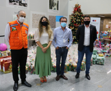 Celepar e Governo do Paraná arrecadam brinquedos e alimentos para o Natal Voluntário
. Foto: Valdelino Pontes
