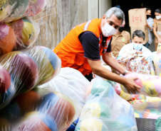 Mais de 1,5 mil brinquedos arrecadados pela Segurança Pública são entregues ao projeto Natal Voluntário. Foto:SESP