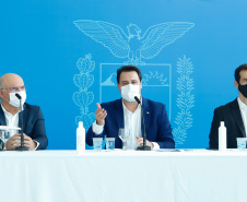 Paraná vai começar em 18 de fevereiro em formato híbrido. 
A confirmação do calendário escolar foi feita pelo governador Carlos Massa Ratinho Junior durante entrevista coletiva, nesta terça-feira (15), no Palácio Iguaçu.