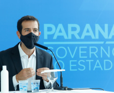 Paraná vai começar em 18 de fevereiro em formato híbrido. 
A confirmação do calendário escolar foi feita pelo governador Carlos Massa Ratinho Junior durante entrevista coletiva, nesta terça-feira (15), no Palácio Iguaçu.