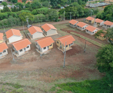 As 20 casas populares do conjunto habitacional erguido no bairro Jardim Planalto em Guaraniaçu, na região Oeste do Estado, serão entregues no começo de 2021. O empreendimento é uma parceria do Governo do Paraná, da Itaipu Binacional e da prefeitura do município e recebeu investimento de R$ 1.035.744,30. Ele se soma a projetos similares que estão em andamento em outros 15 municípios. - 02-12-2020 -  Foto: Alessandro Vieira/ AEN