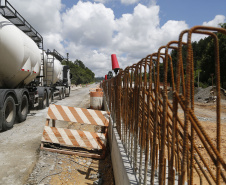 ALMIRANTE TAMANDARE  - 16-12-2020 -OBRAS DE DUPLICAÇÃO NA RODOVIA DOS MINERIOS - FOTO: JONATHAN CAMPOS/ AEN