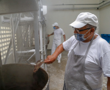 Balas, pescados e cachaça: a riqueza dos produtos do Litoral.Foto Gilson Abreu/AEN