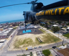 Nos primeiros 15 dias do Verão Consciente 2020/2021, o Batalhão de Polícia Militar de Operações Aéreas (BPMOA) atuou em resgates e remoções aeromédicas e prestou apoio com patrulhamento aéreo e atendimento de vítimas de afogamentos e acidentes de trânsito no Litoral.  - Curitiba, 05/01/2021 - Foto: Divulgação BPMOA/PMPR/SESP