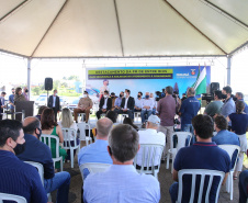 Um investimento do Governo do Estado vai reforçar a segurança do distrito de Entre Rios, área rural de Guarapuava, na região Central do Paraná. Nesta segunda-feira (11), o governador Carlos Massa Ratinho Junior esteve na localidade para a inauguração da nova sede Destacamento da Polícia Militar instalada no distrito.  Entre Rios, Guarapuava, 11/01/2021  -  Foto: Geraldo Bubniak/AEN