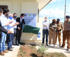 Um investimento do Governo do Estado vai reforçar a segurança do distrito de Entre Rios, área rural de Guarapuava, na região Central do Paraná. Nesta segunda-feira (11), o governador Carlos Massa Ratinho Junior esteve na localidade para a inauguração da nova sede Destacamento da Polícia Militar instalada no distrito. Entre Rios, Guarapuava, 11/01/2021 - Foto: Geraldo Bubniak/AEN