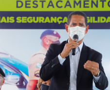 Um investimento do Governo do Estado vai reforçar a segurança do distrito de Entre Rios, área rural de Guarapuava, na região Central do Paraná. Nesta segunda-feira (11), o governador Carlos Massa Ratinho Junior esteve na localidade para a inauguração da nova sede Destacamento da Polícia Militar instalada no distrito.  Entre Rios, Guarapuava, 11/01/2021  -  Foto: Rodrigo Félix Leal