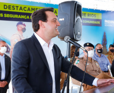 Um investimento do Governo do Estado vai reforçar a segurança do distrito de Entre Rios, área rural de Guarapuava, na região Central do Paraná. Nesta segunda-feira (11), o governador Carlos Massa Ratinho Junior esteve na localidade para a inauguração da nova sede Destacamento da Polícia Militar instalada no distrito.  Entre Rios, Guarapuava, 11/01/2021  -  Foto: Rodrigo Félix Leal