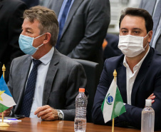 O governador Carlos Massa Ratinho Junior afirmou que a vacinação contra a Covid-19 deve começar nesta segunda-feira (18) no Paraná
