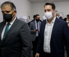 O governador Carlos Massa Ratinho Junior afirmou que a vacinação contra a Covid-19 deve começar nesta segunda-feira (18) no Paraná